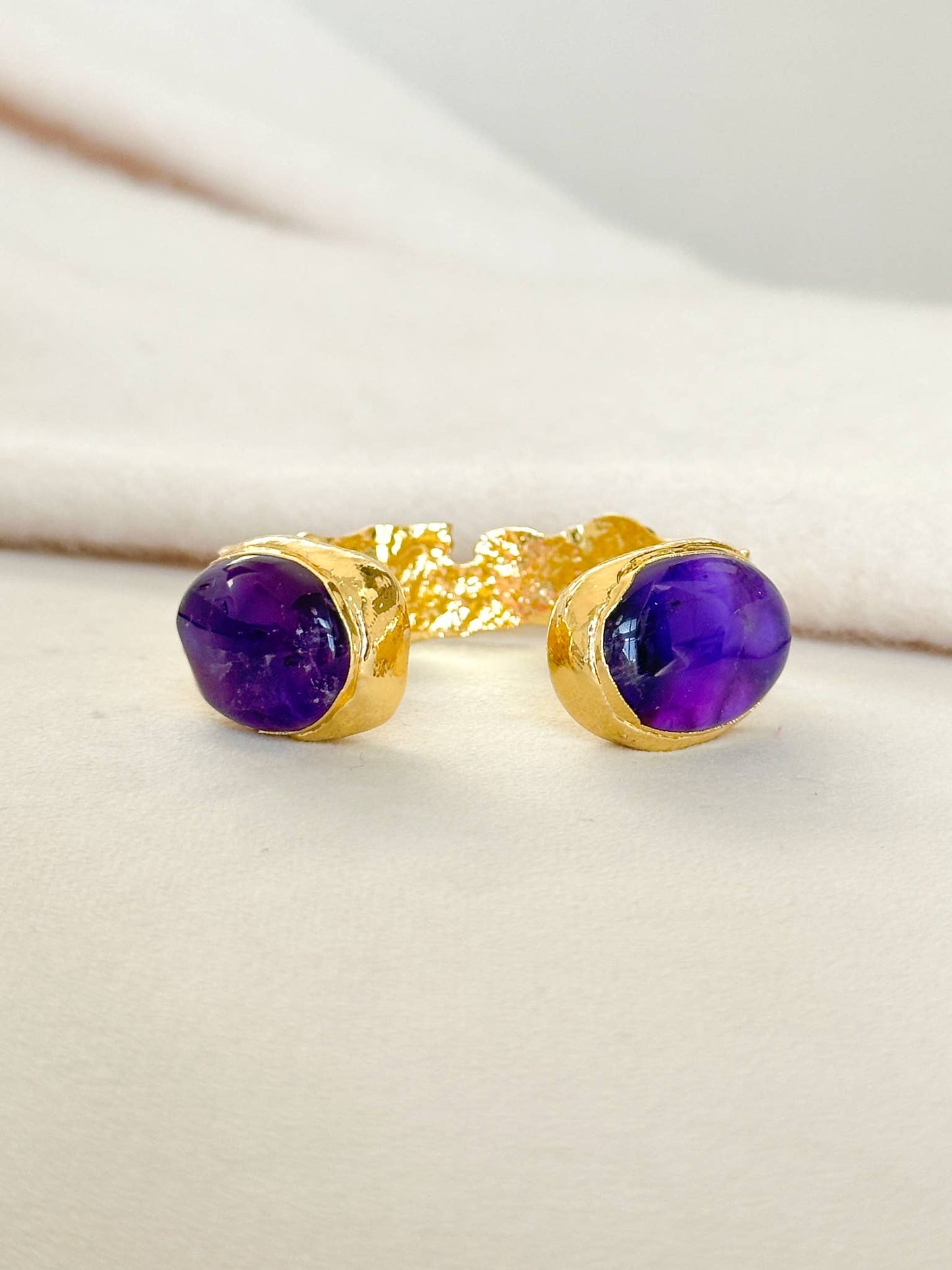 Mist Cuff