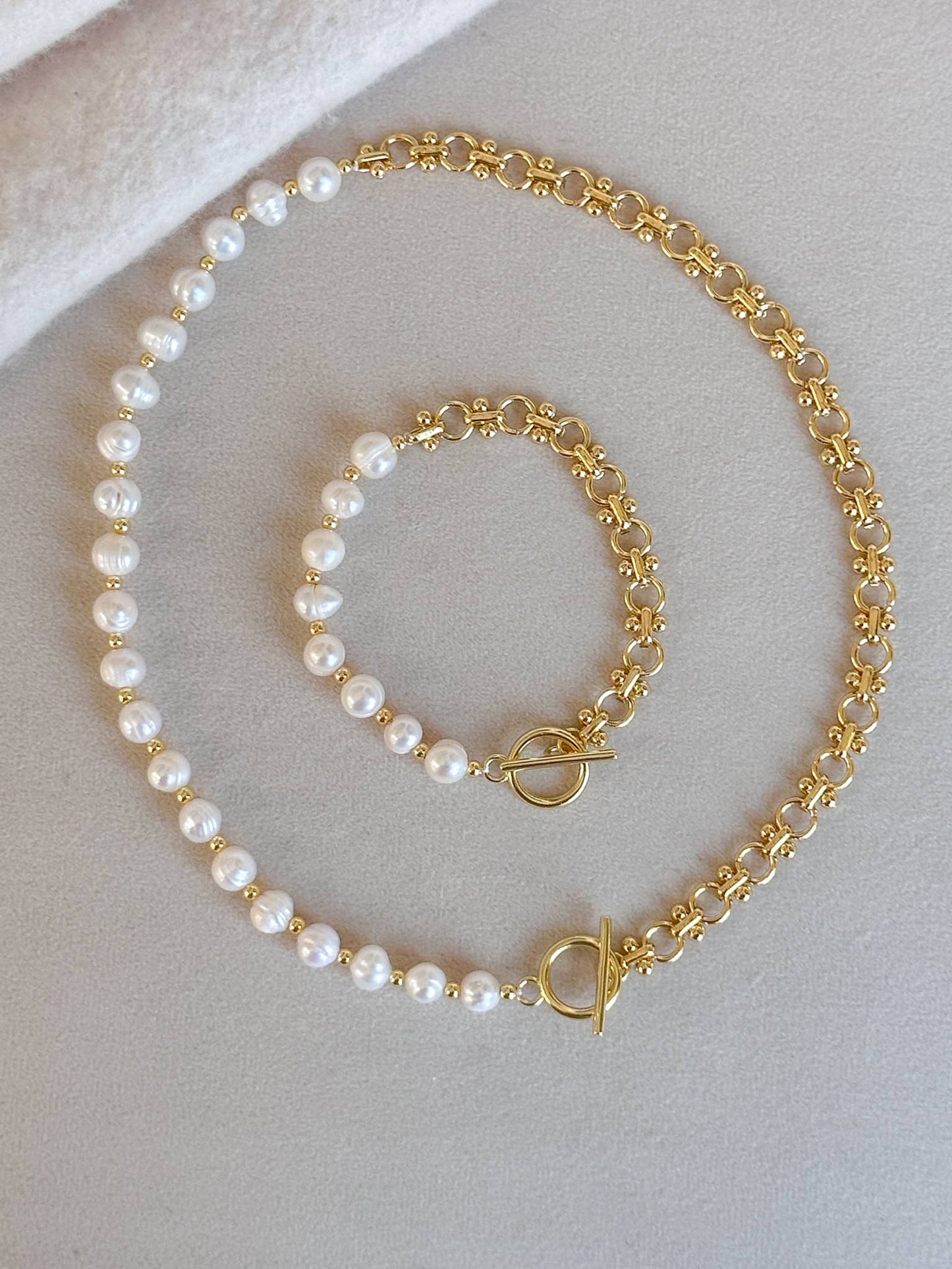 Pearl And Loop Bracelet