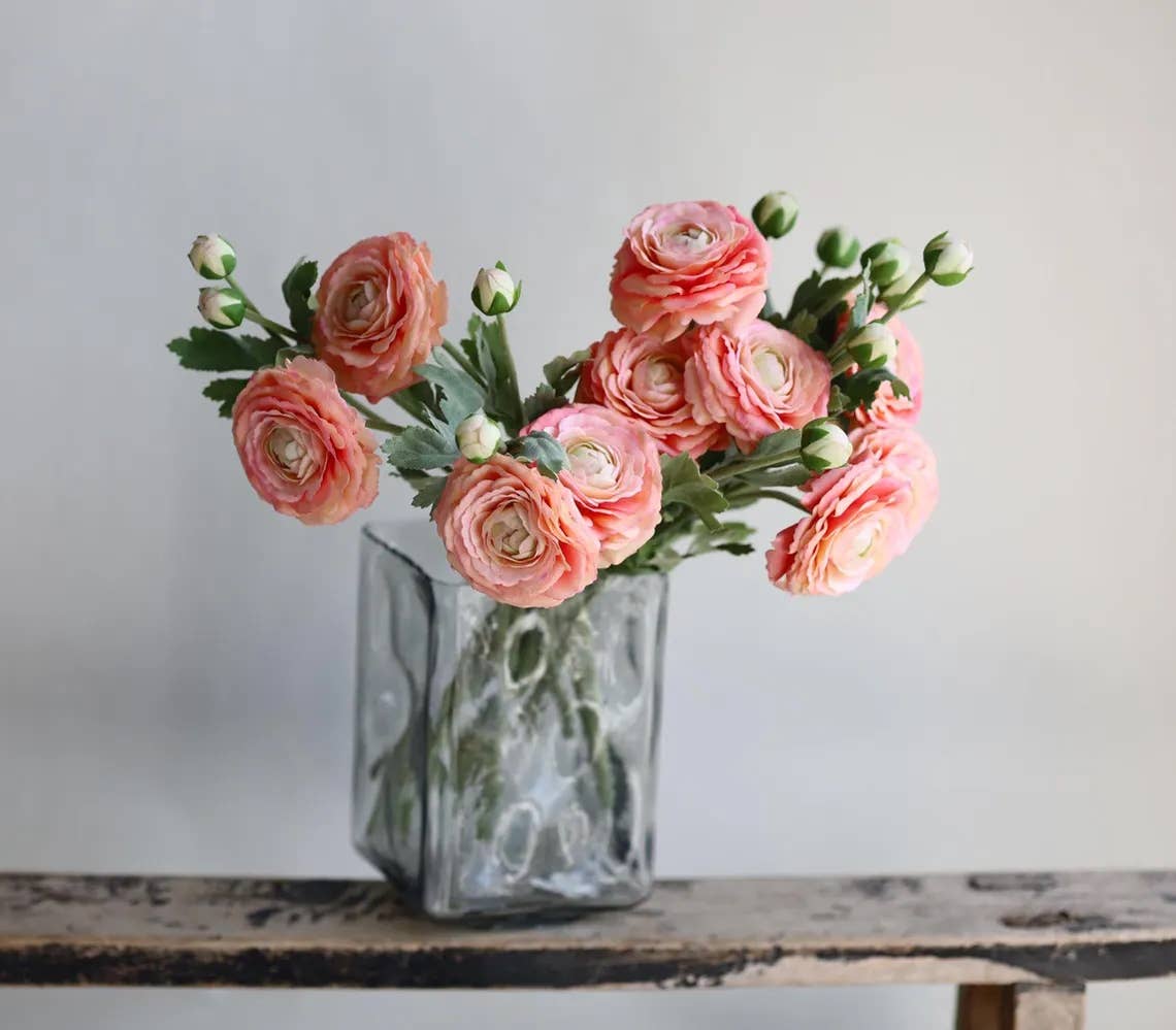 18" Real Touch Ranunculus with 2 Buds