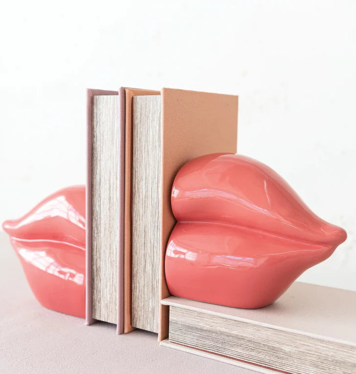 Lip Bookends