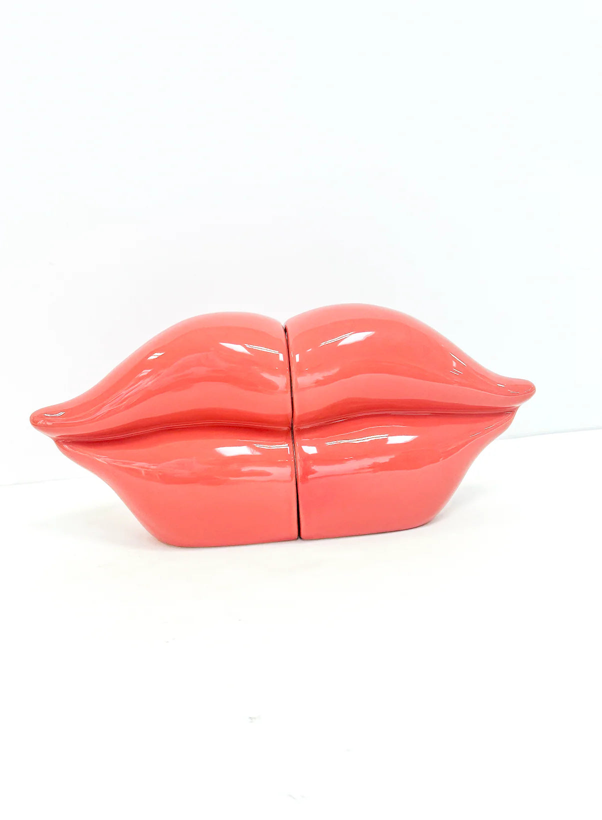 Lip Bookends