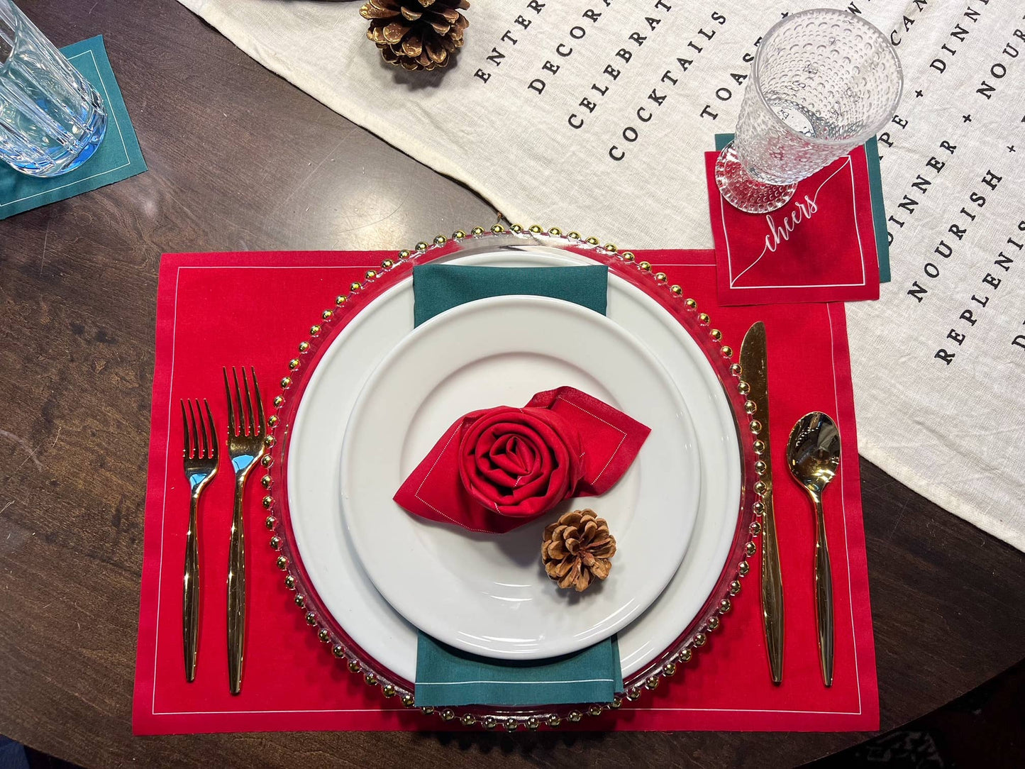 Cotton Cocktail Napkin Roll: The Red Carpet - White "Cheers"