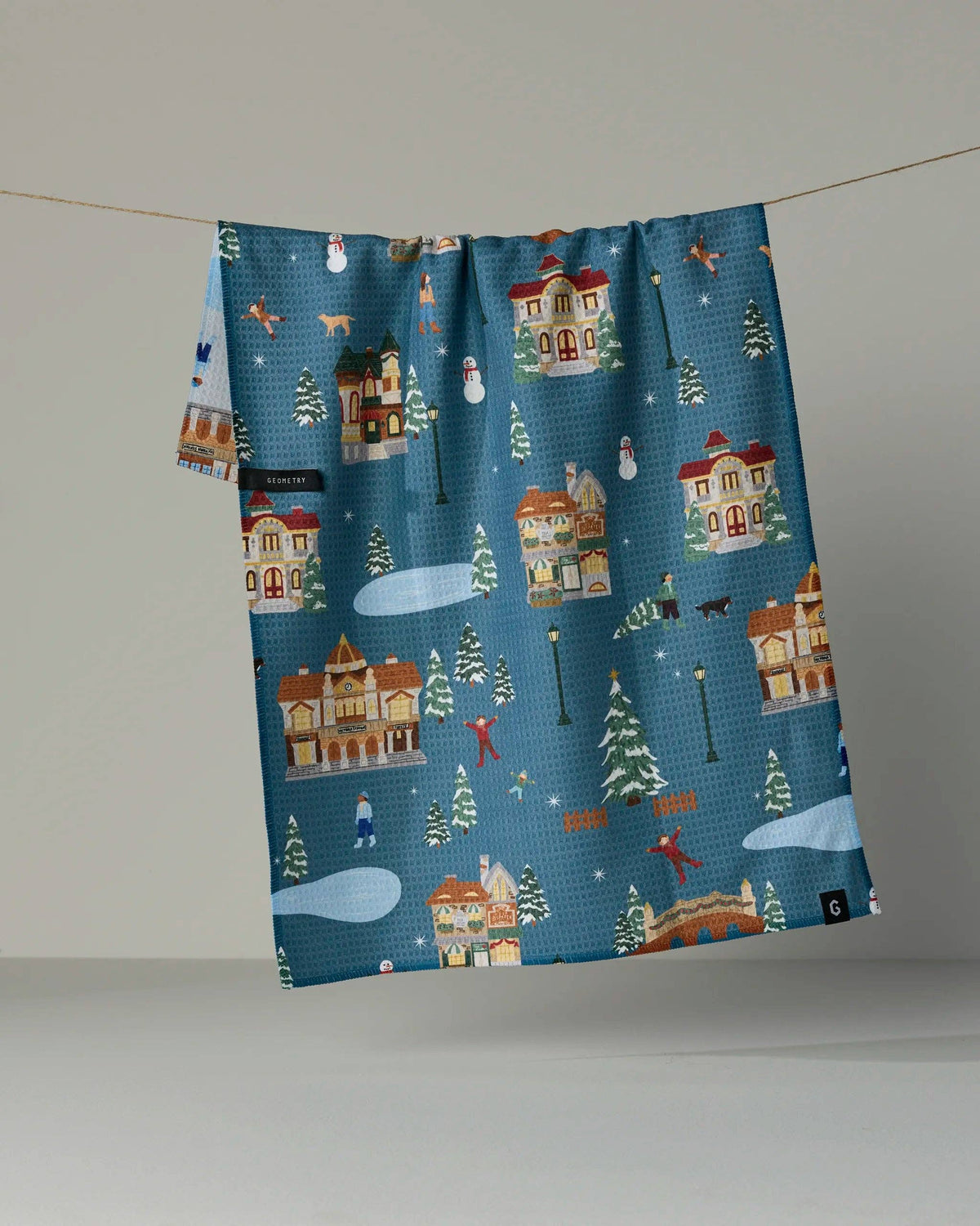 Holiday Nostalgia Luxe Kitchen Towel - Holiday 2026