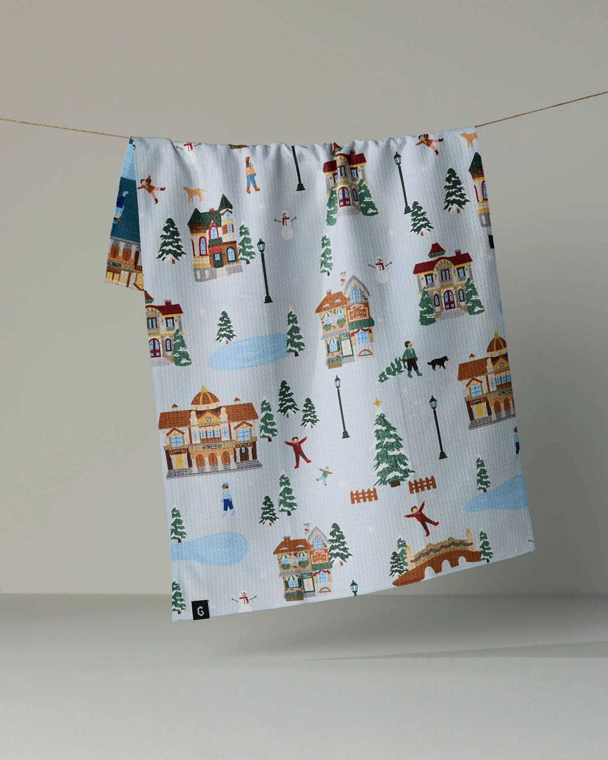 Holiday Nostalgia Luxe Kitchen Towel - Holiday 2026