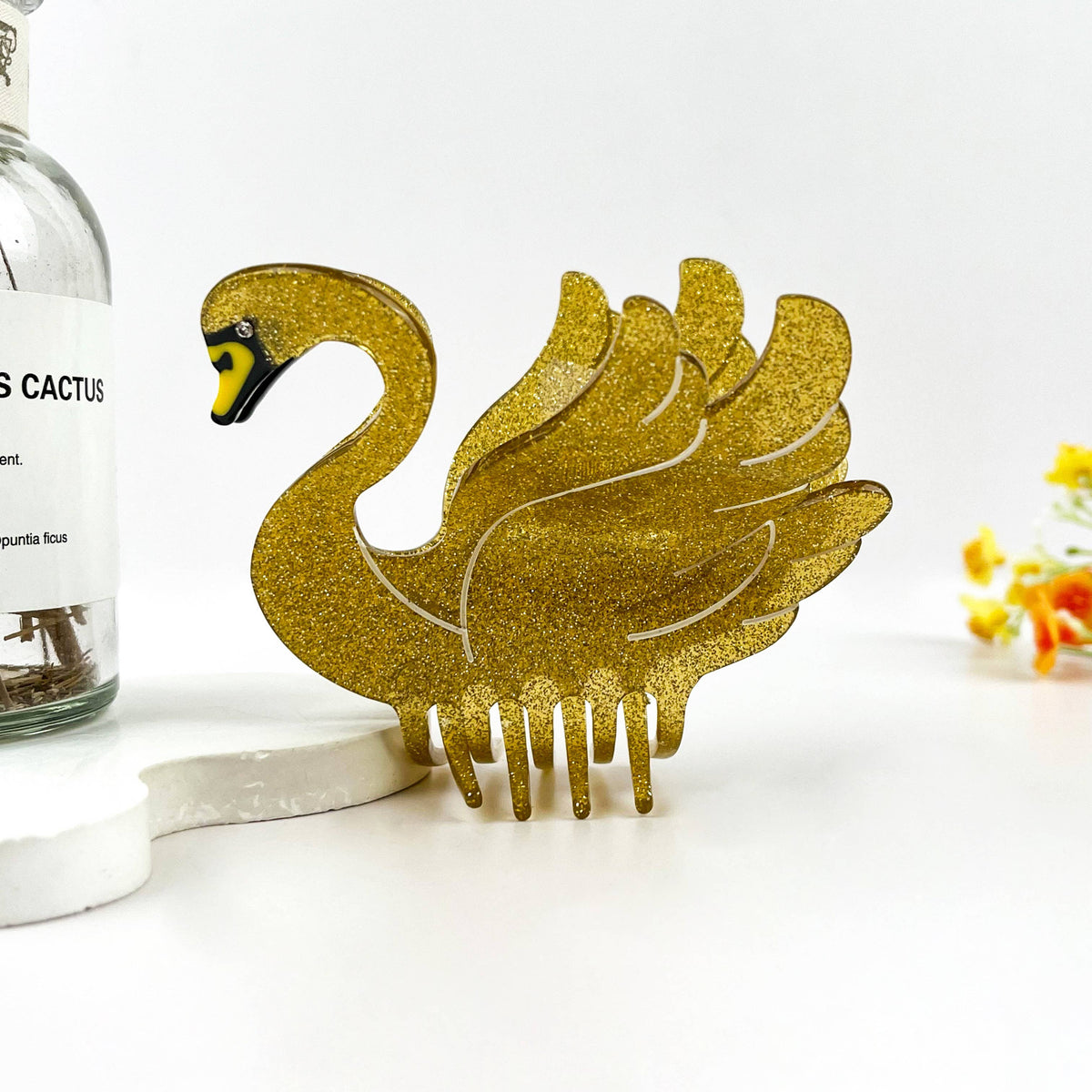 Elegant Swan Acetate Animal Hair Claw Clip