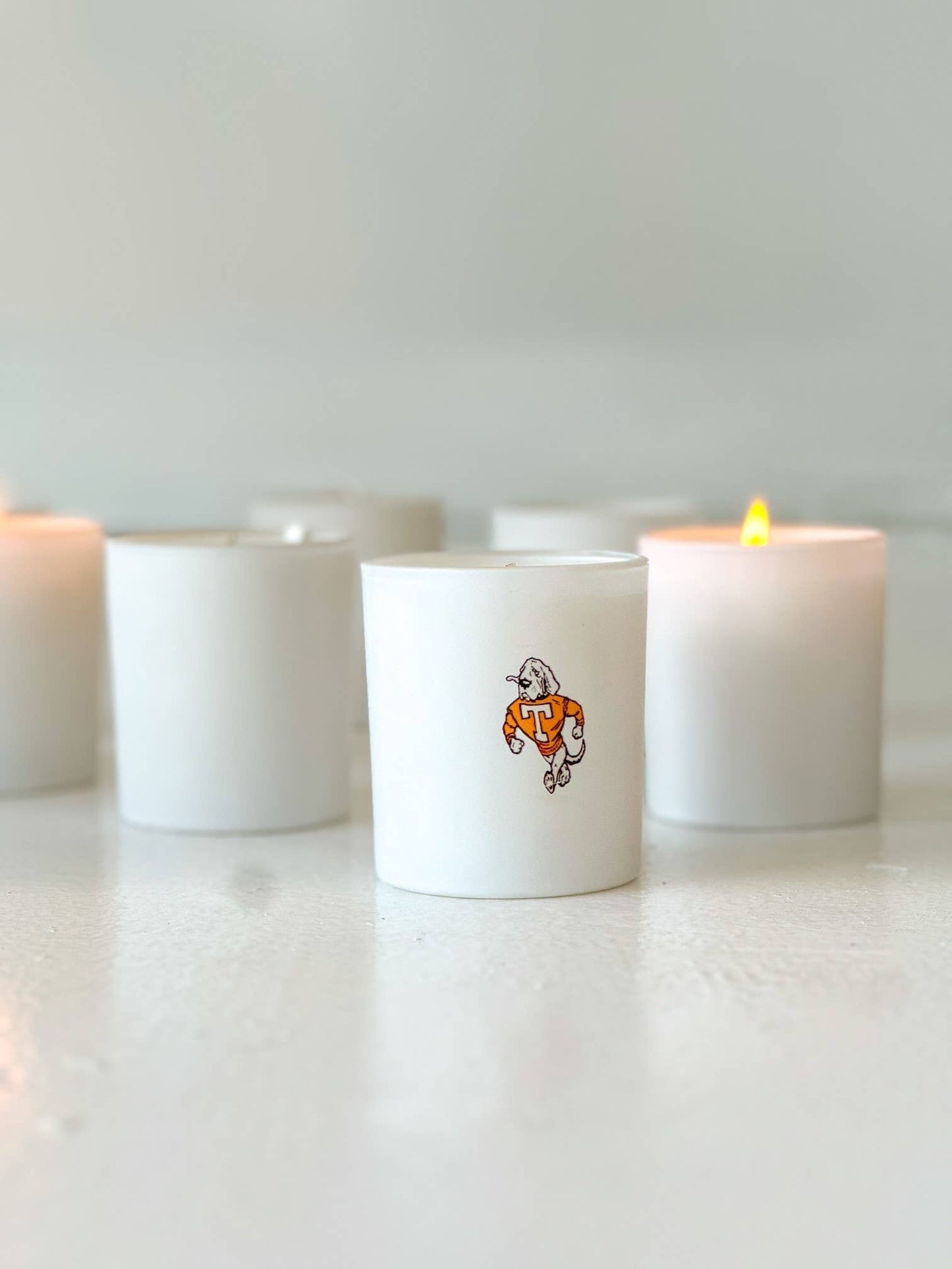 Collegiate Illustrated Glass 10 oz Soy Candle
