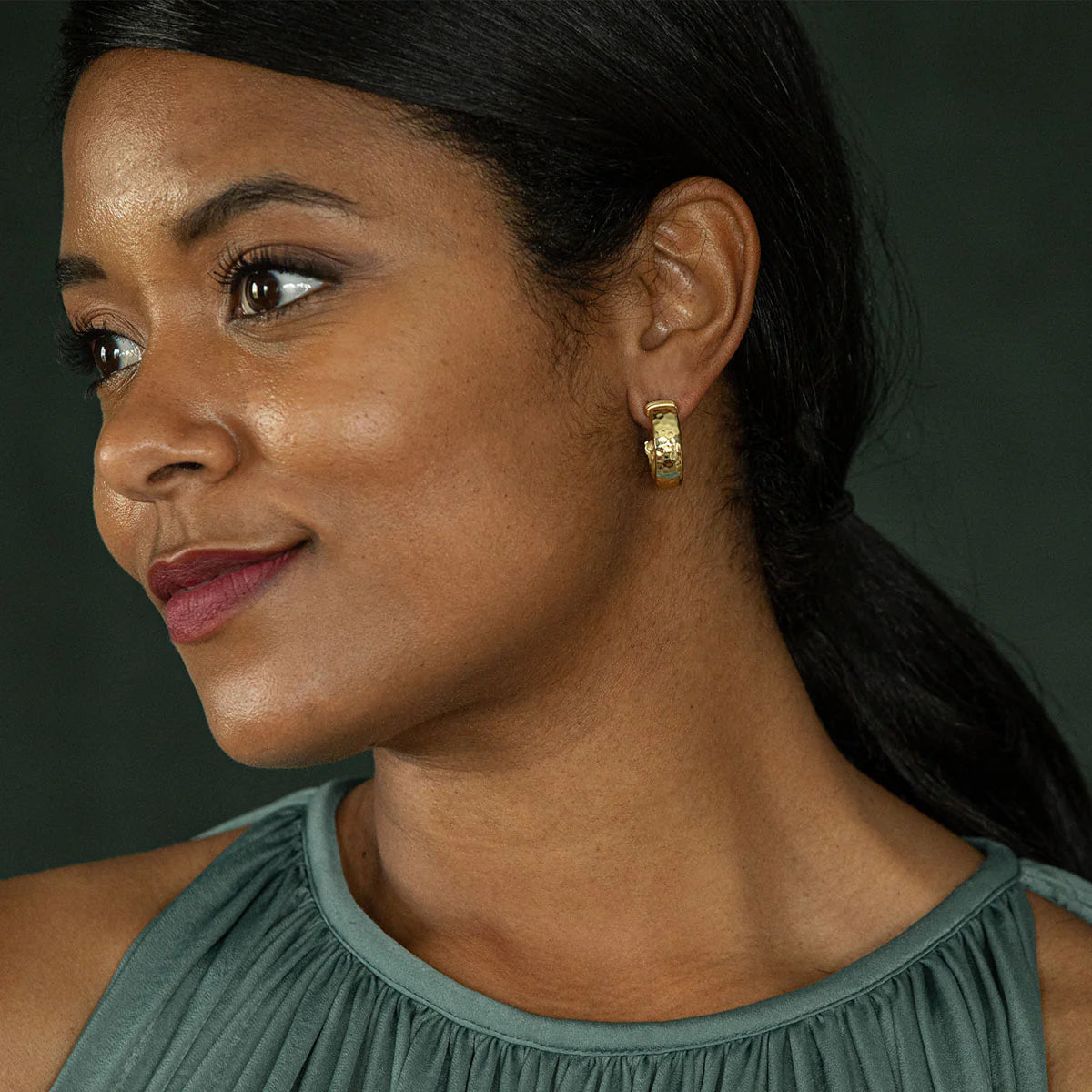 Cleopatra Classic Small Hoops - Gold