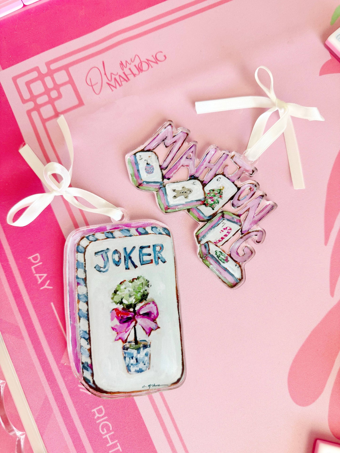 "Mahjong Chic" Ornament