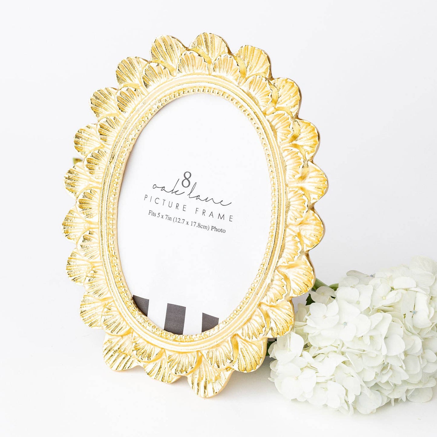 Gold Scalloped 5x7 Picture Frame
