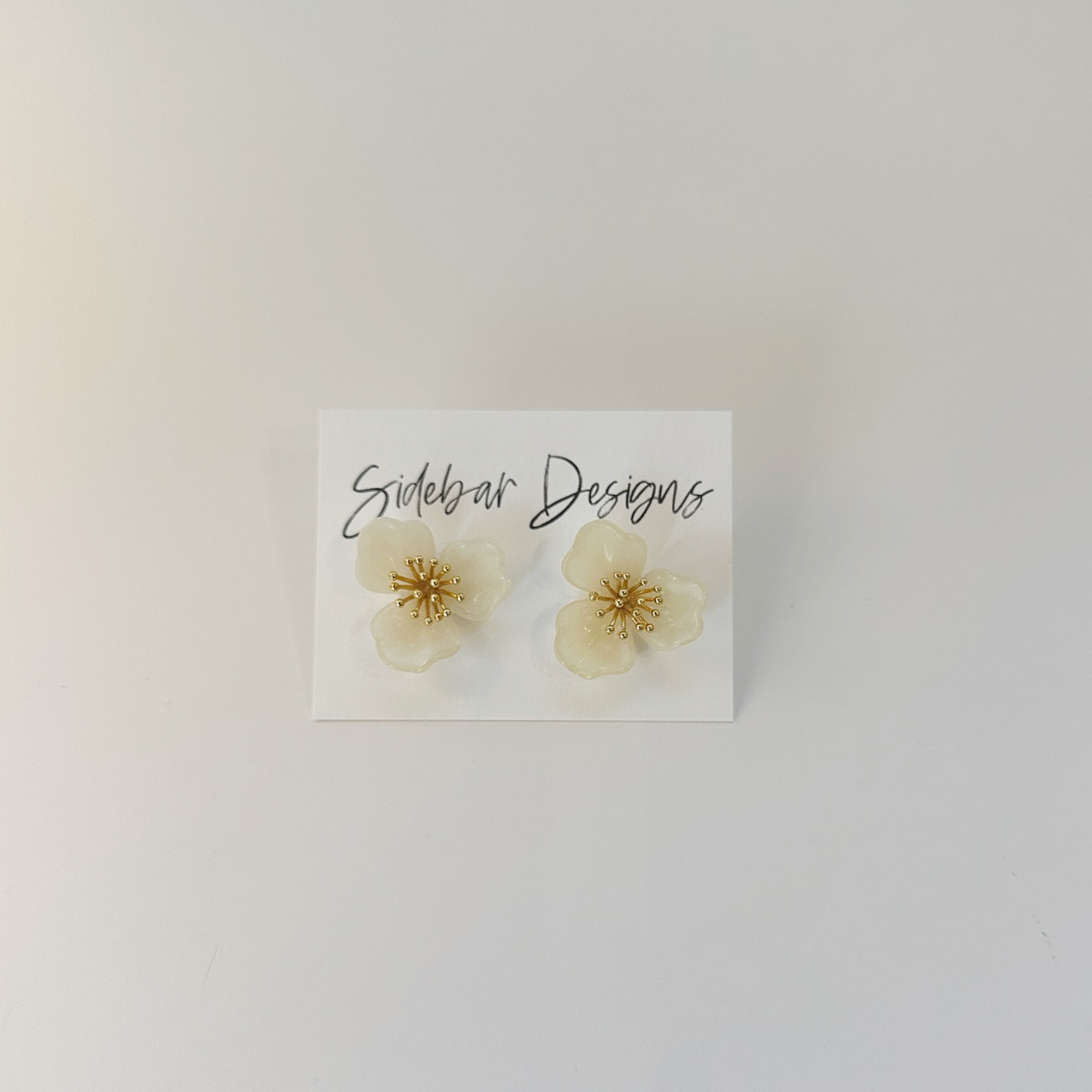 Earrings - The Trillium Stud
