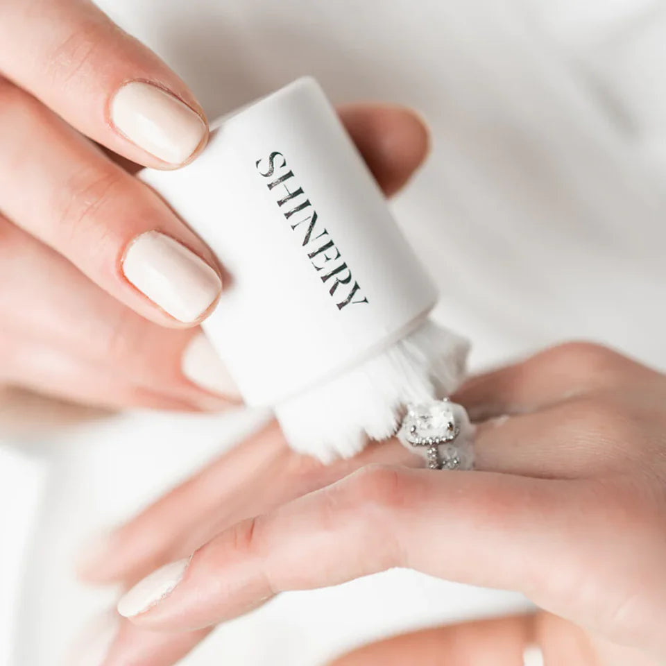 Jewelry Cleaning Radiance Brush