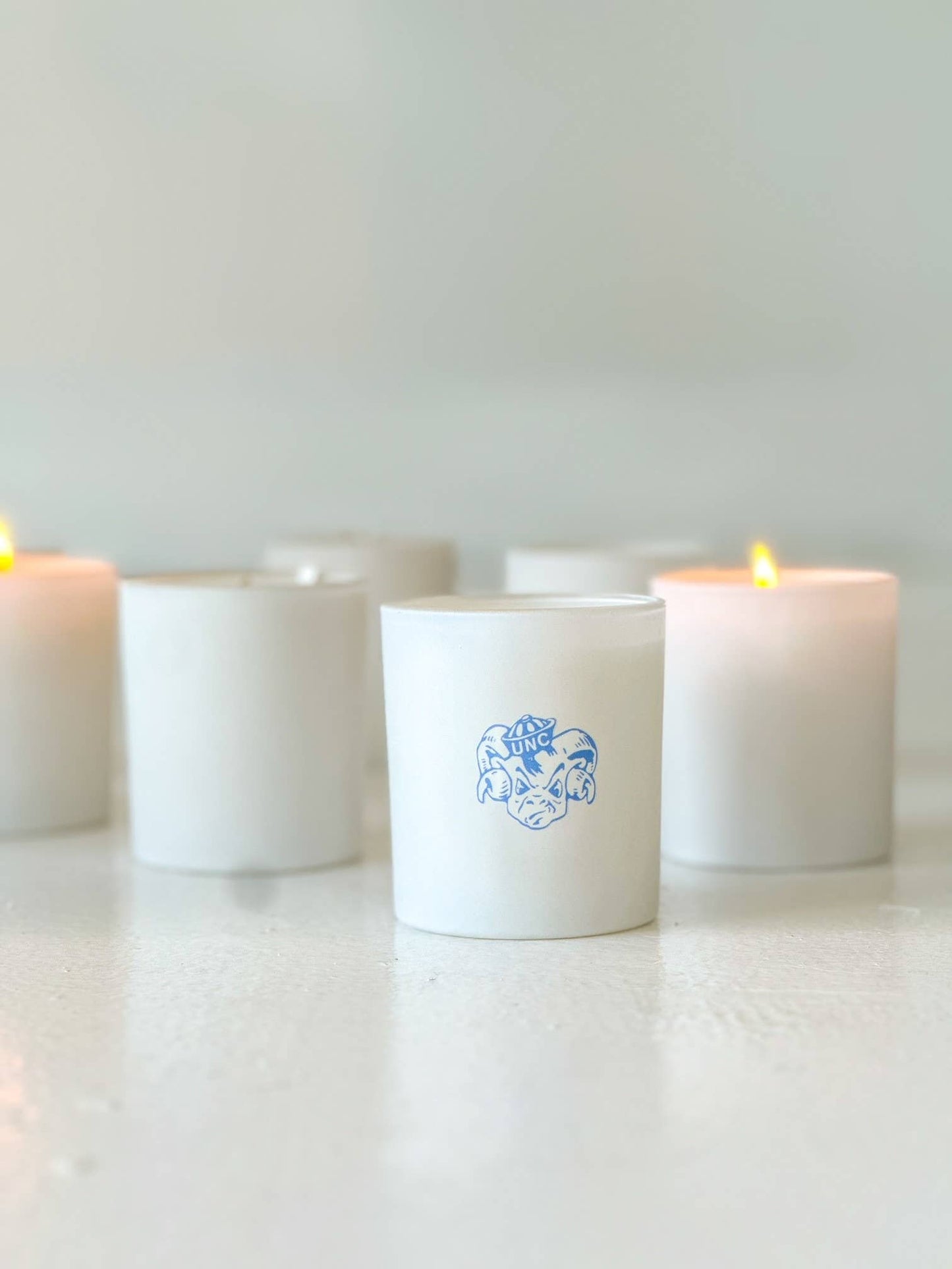 Collegiate Illustrated Glass 10 oz Soy Candle