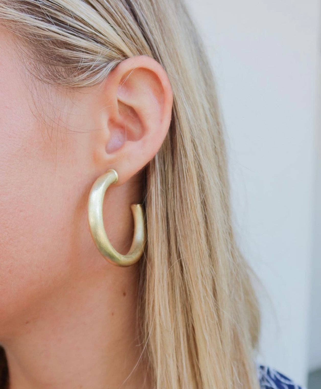 Chantal Hoop Earrings