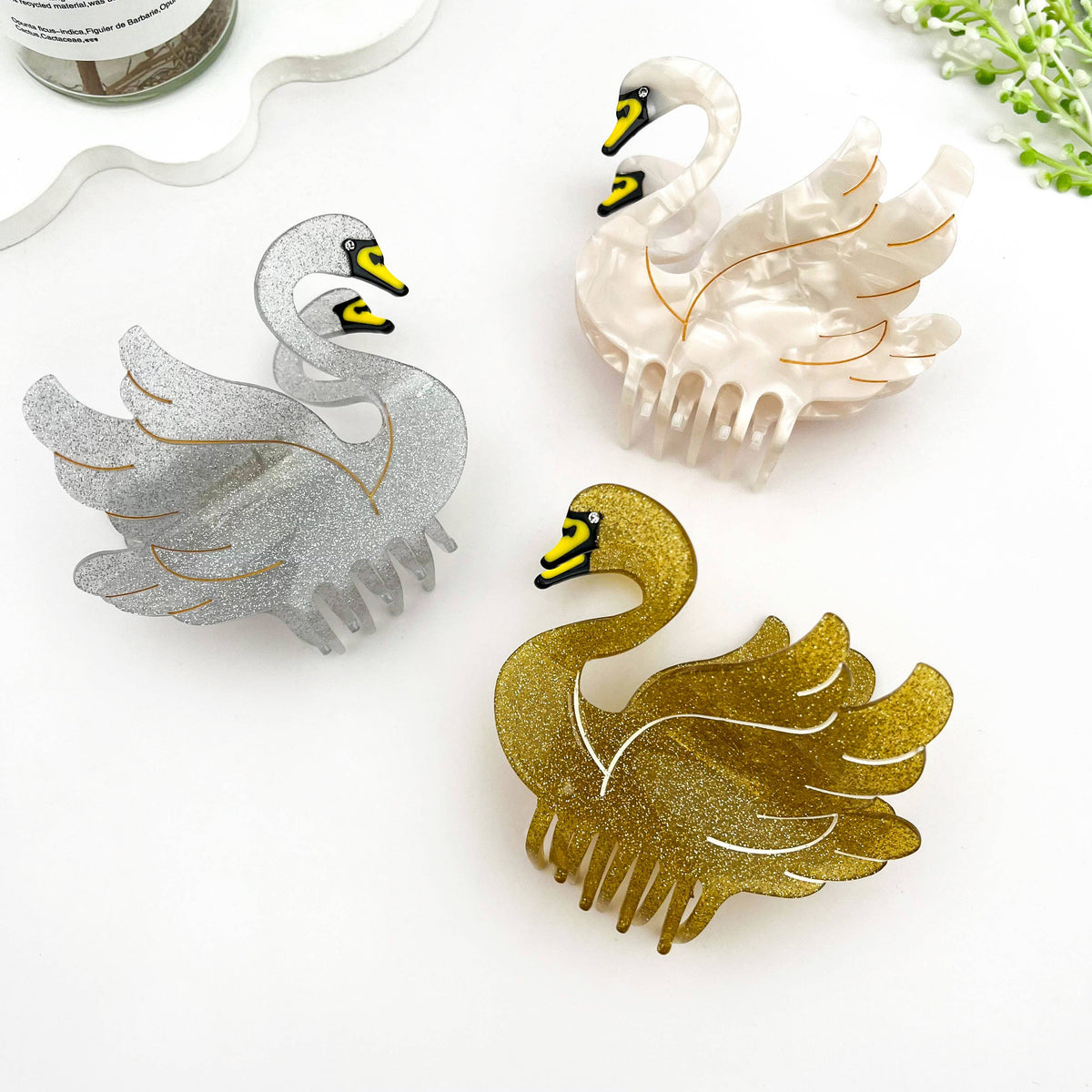 Elegant Swan Acetate Animal Hair Claw Clip