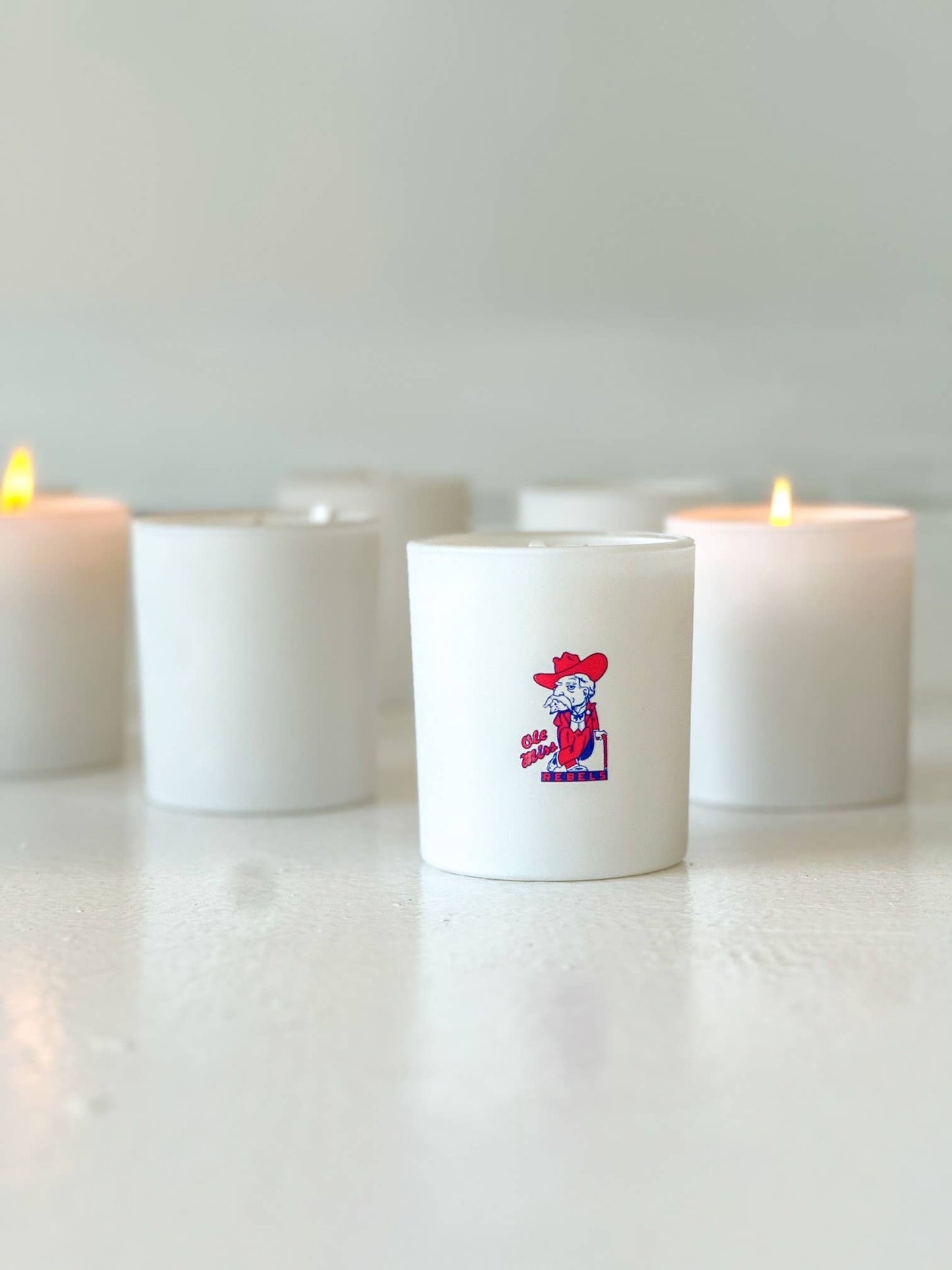 Collegiate Illustrated Glass 10 oz Soy Candle