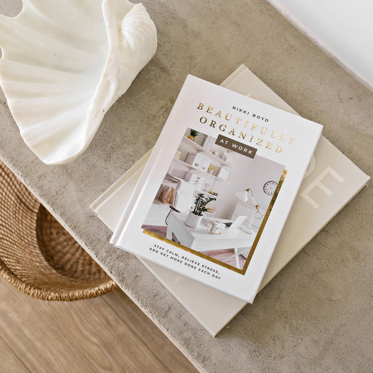 Beautifully Organized at Work (White Coffee Table Books)