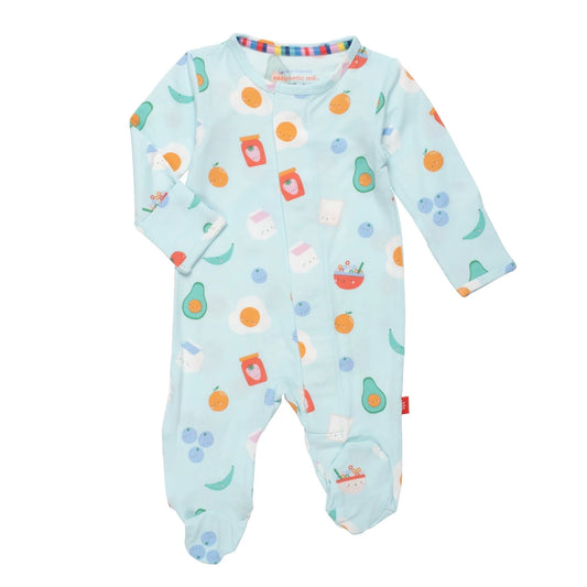 Elizabeth Forever Magnetic Footie